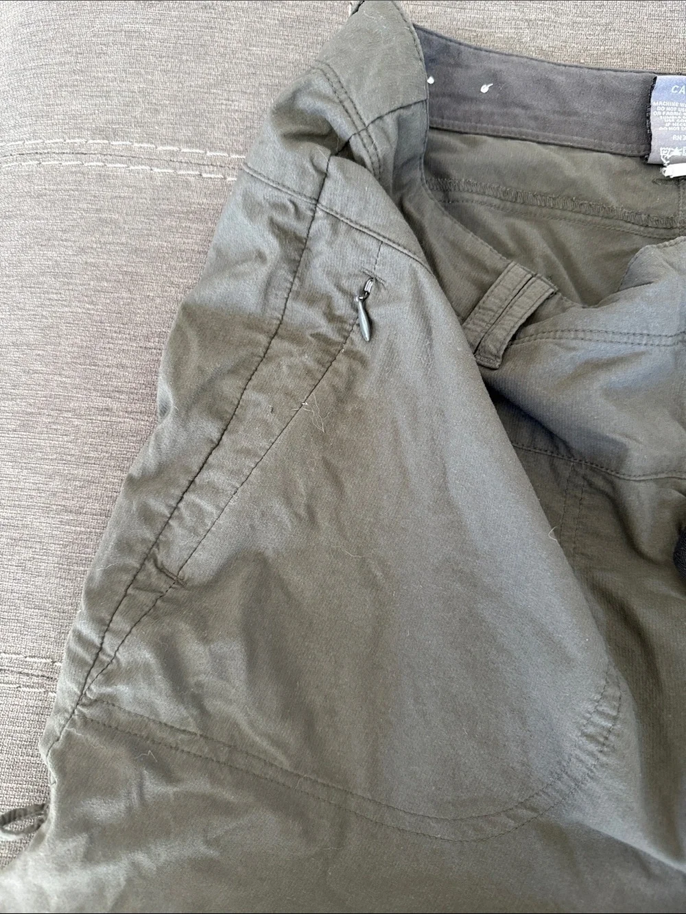 REI Women's Utility Hiking Shorts Grey Size 6 zipper Pockets